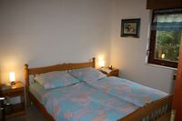 das-schlafzimmer-1321138772